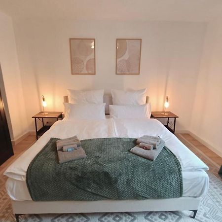 Bright And Central With 2 Beds Incl Workspace Lägenhet Bochum Exteriör bild