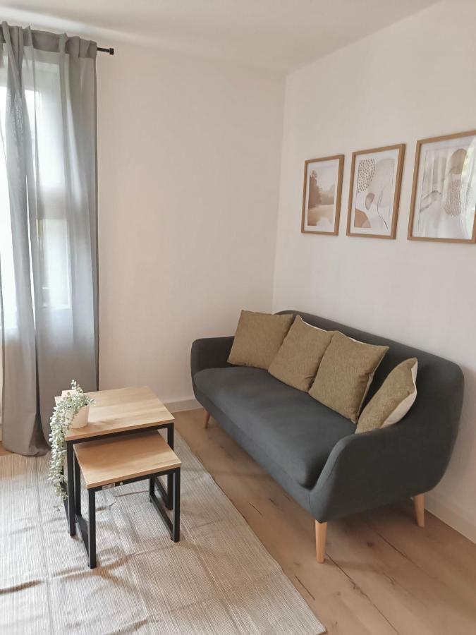 Bright And Central With 2 Beds Incl Workspace Lägenhet Bochum Exteriör bild