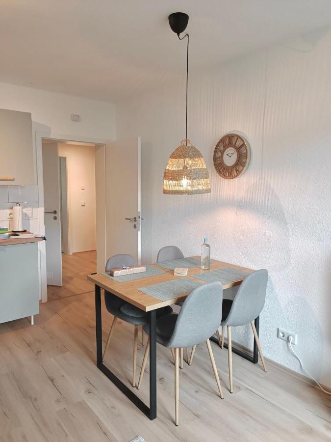 Bright And Central With 2 Beds Incl Workspace Lägenhet Bochum Exteriör bild