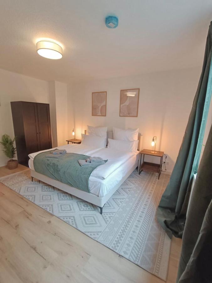 Bright And Central With 2 Beds Incl Workspace Lägenhet Bochum Exteriör bild